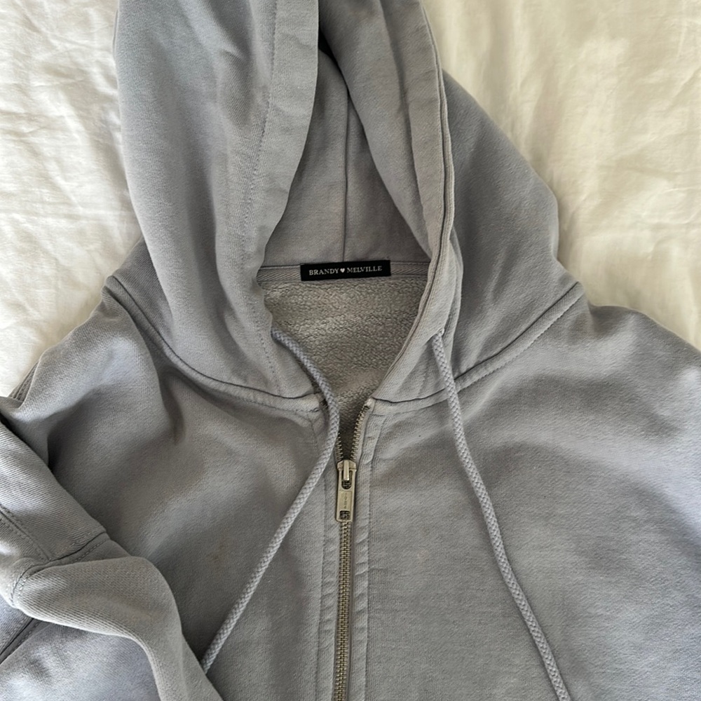 Brandy Melville oversized sweatshirt